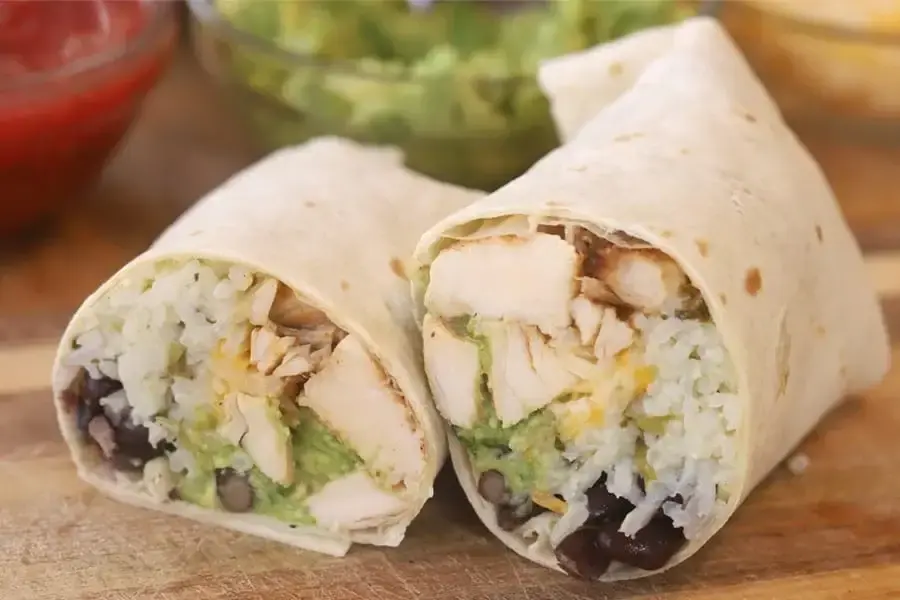 Chipotle-Chicken-Burritos